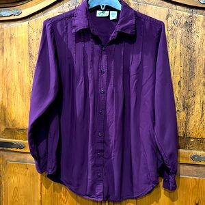 Pretty button up top in purple